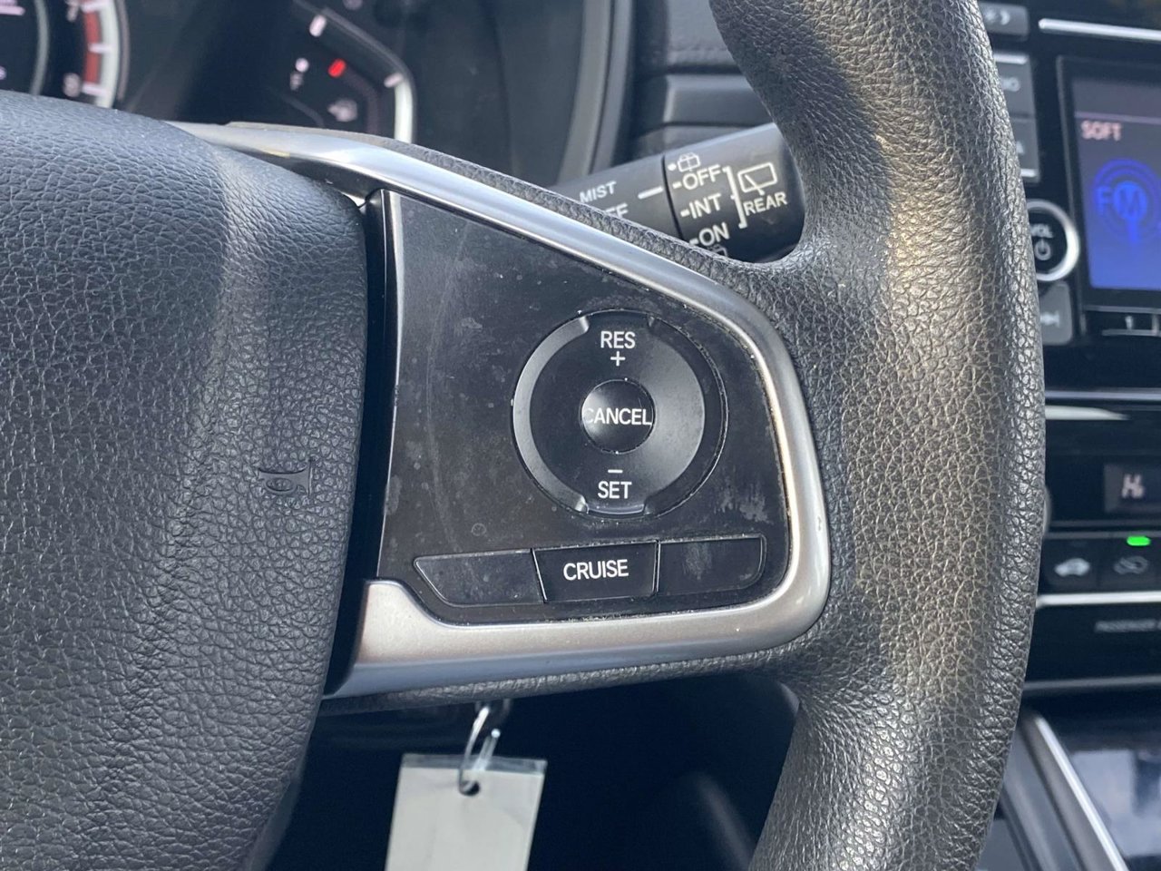 Used 2018 Honda CR-V LX image 31