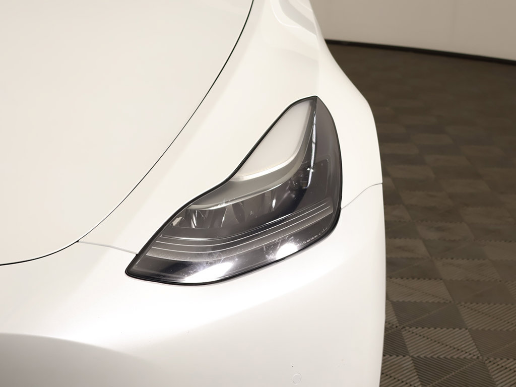 Used 2022 Tesla Model Y Performance AWD/4WD image 14