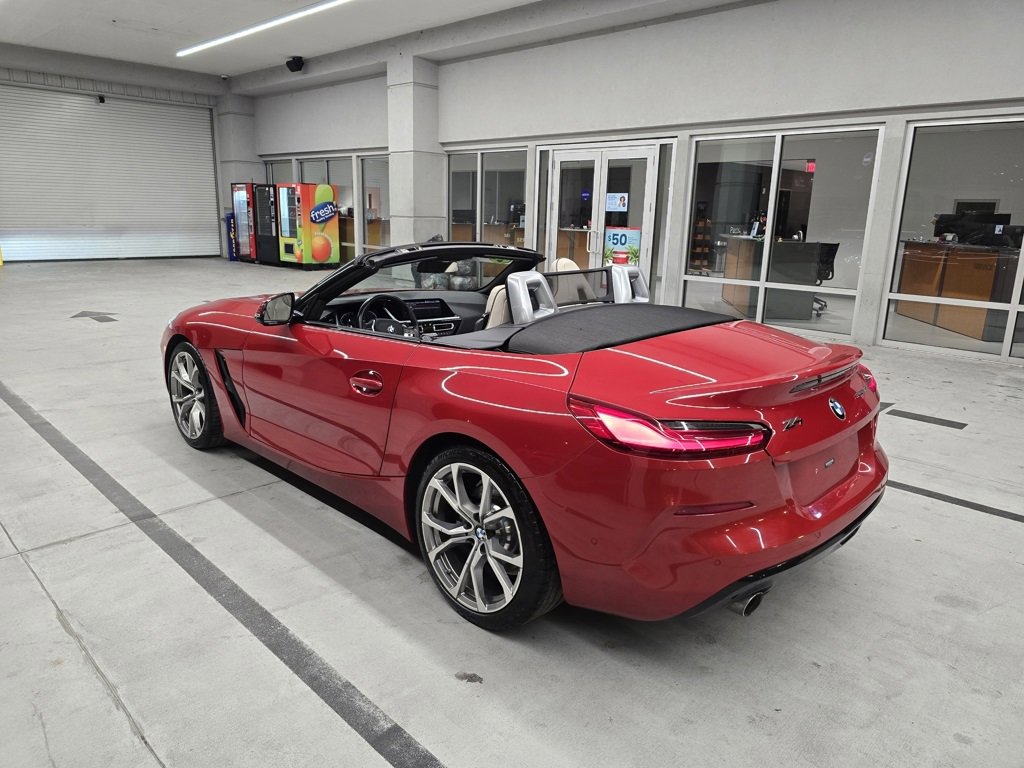 Used 2020 BMW Z4 sDrive30i w/ Premium Package image 13