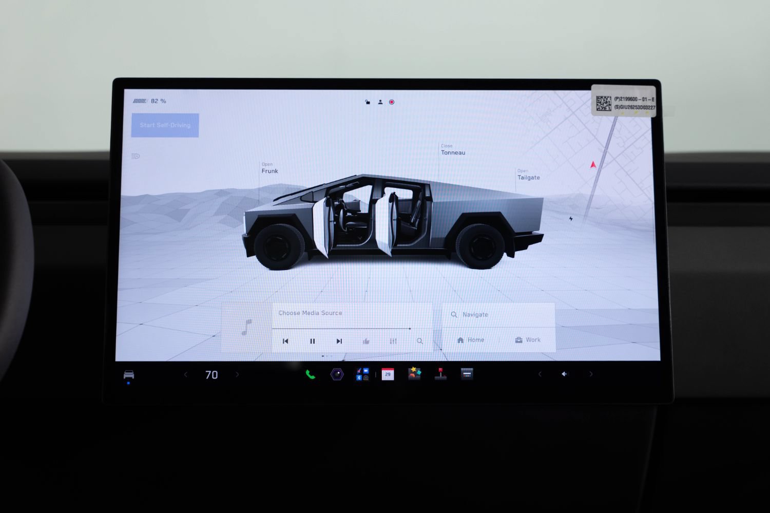 Used 2026 Tesla Cybertruck AWD Crew Cab image 32