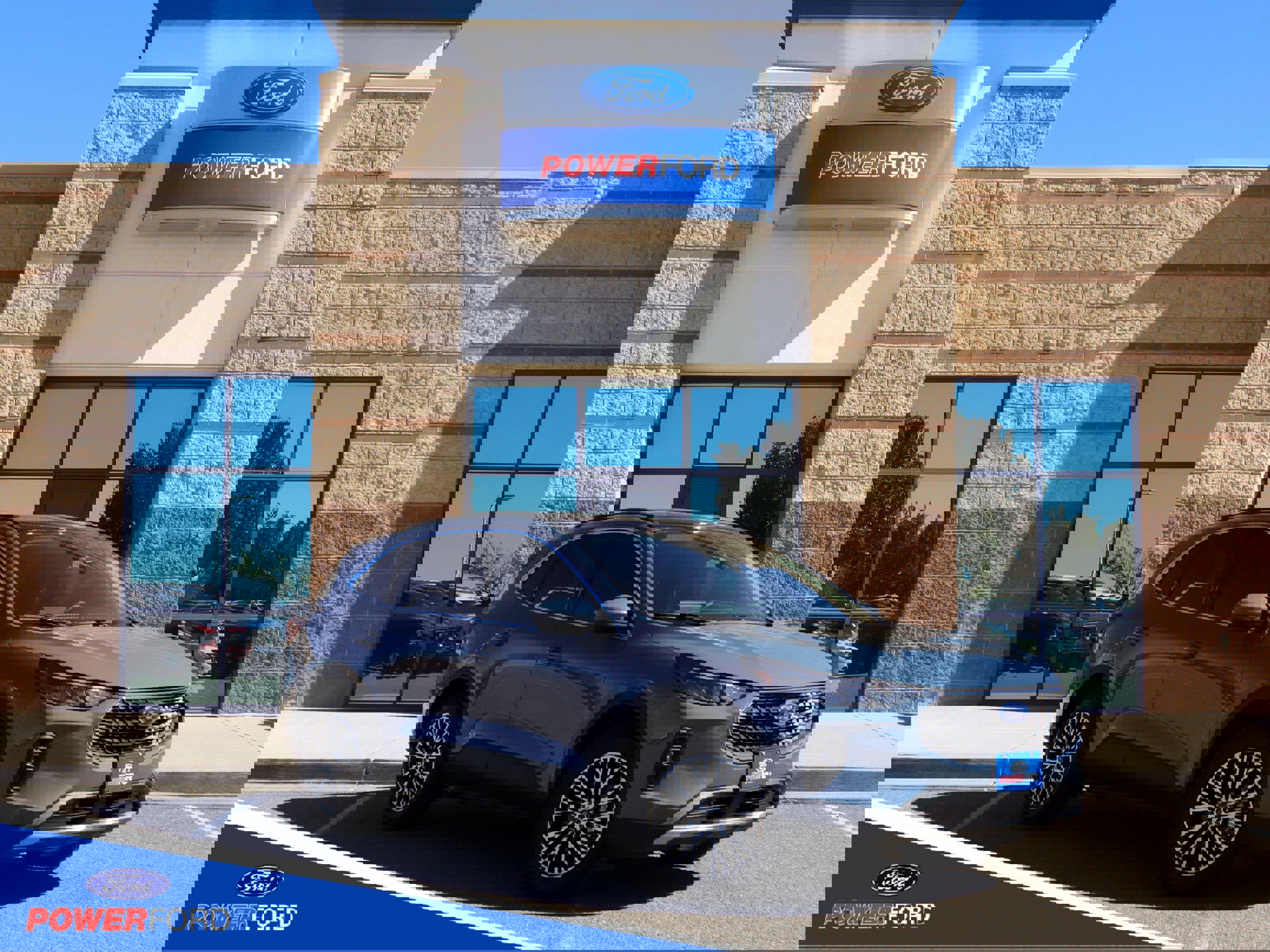 New 2025 Ford Escape SE w/ Class II Trailer Tow Package image 1