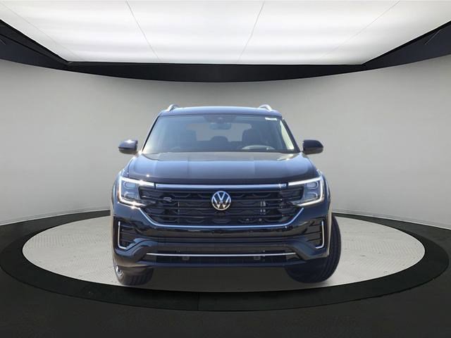 New 2026 Volkswagen Atlas SEL Premium R-Line image 2