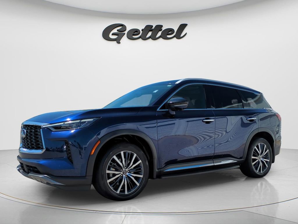Used 2023 INFINITI QX60 Sensory w/ Cargo Package