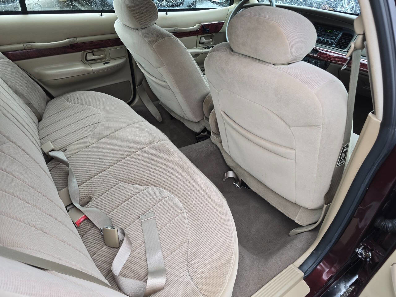 Used 2001 Mercury Grand Marquis GS image 23