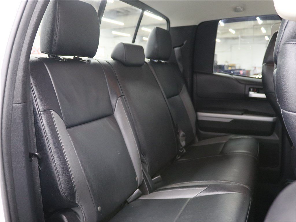 Used 2021 Toyota Tundra Limited w/ Limited Premium Package AWD/4WD image 12