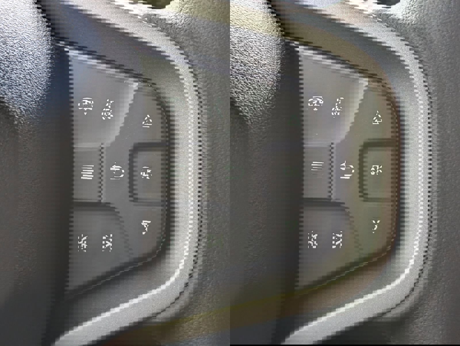 New 2026 Ford Bronco Outer Banks image 24