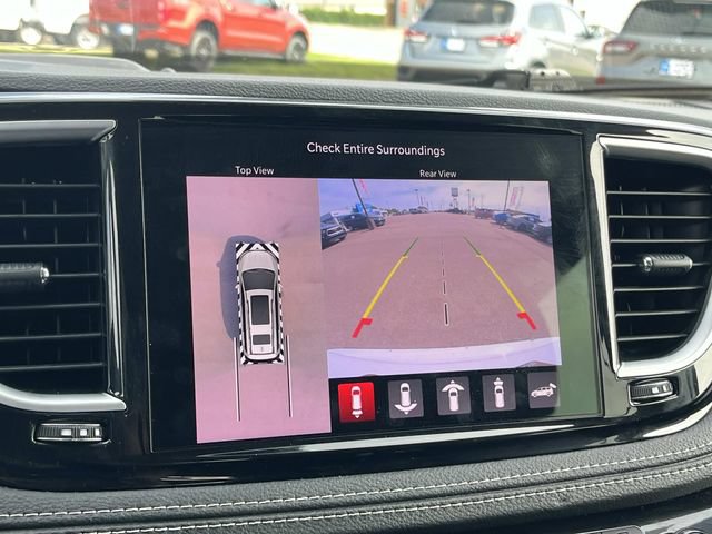 Used 2022 Chrysler Pacifica Limited FWD image 31