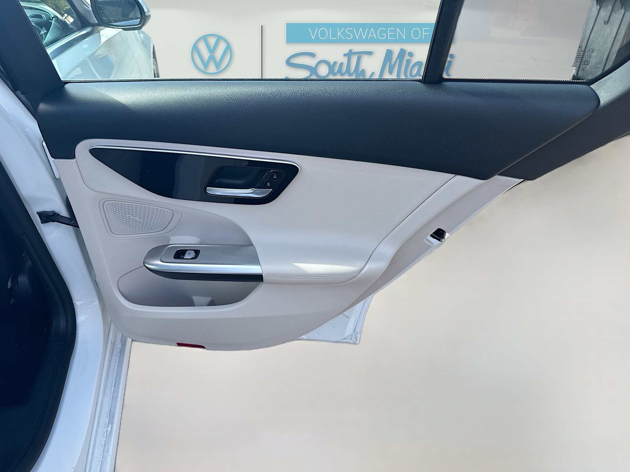 Used 2024 Mercedes-Benz C 300 Sedan image 30