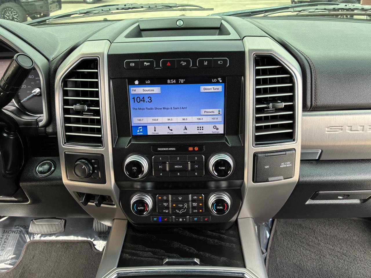 Used 2019 Ford F350 Platinum w/ Platinum Ultimate Package AWD/4WD image 22