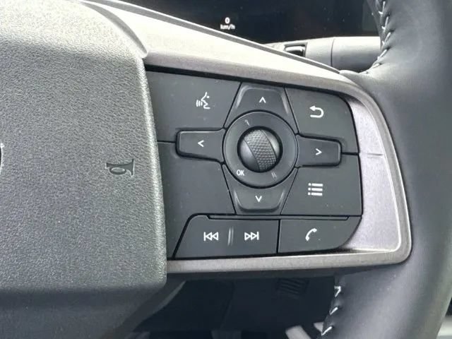 Used 2026 Nissan Sentra SV FWD image 35