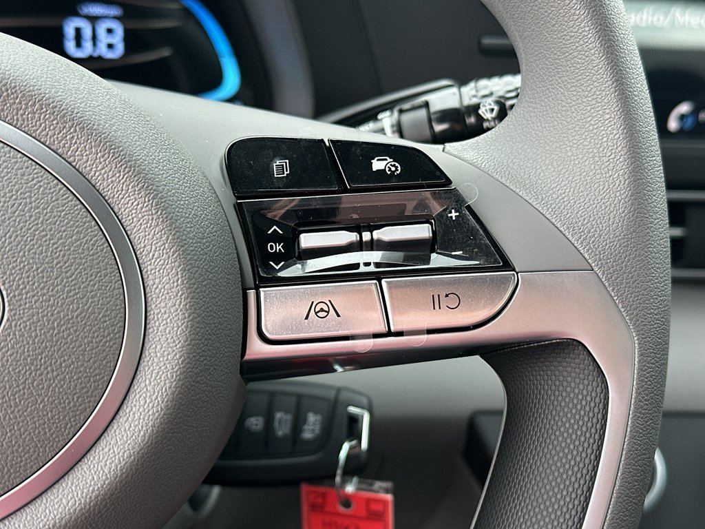 New 2026 Hyundai Elantra SE FWD image 15