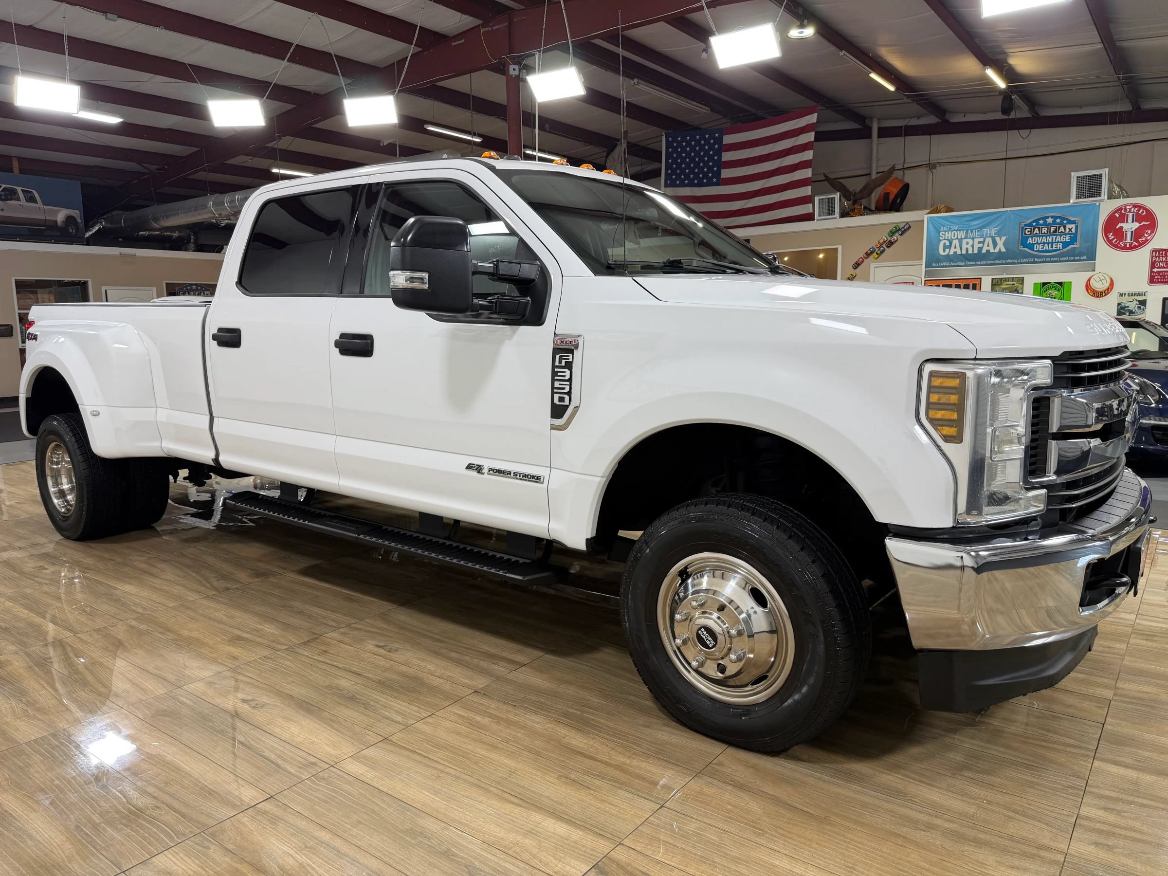 Used 2018 Ford F350 XLT AWD/4WD image 3