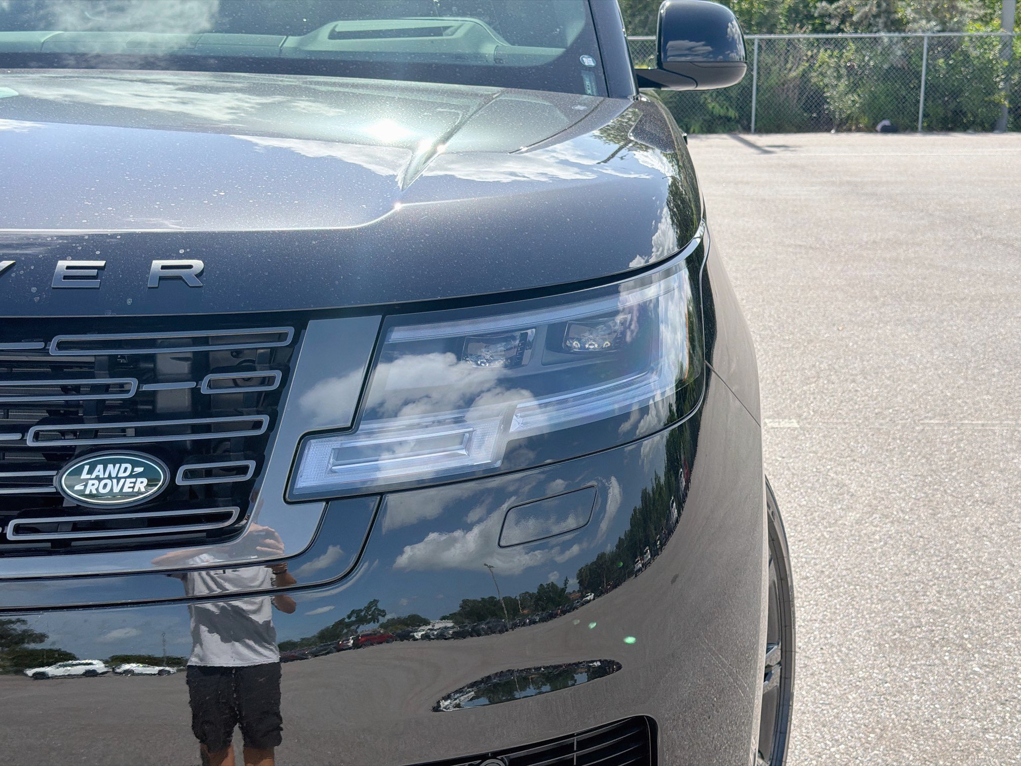 New 2026 Land Rover Range Rover SE AWD/4WD image 9