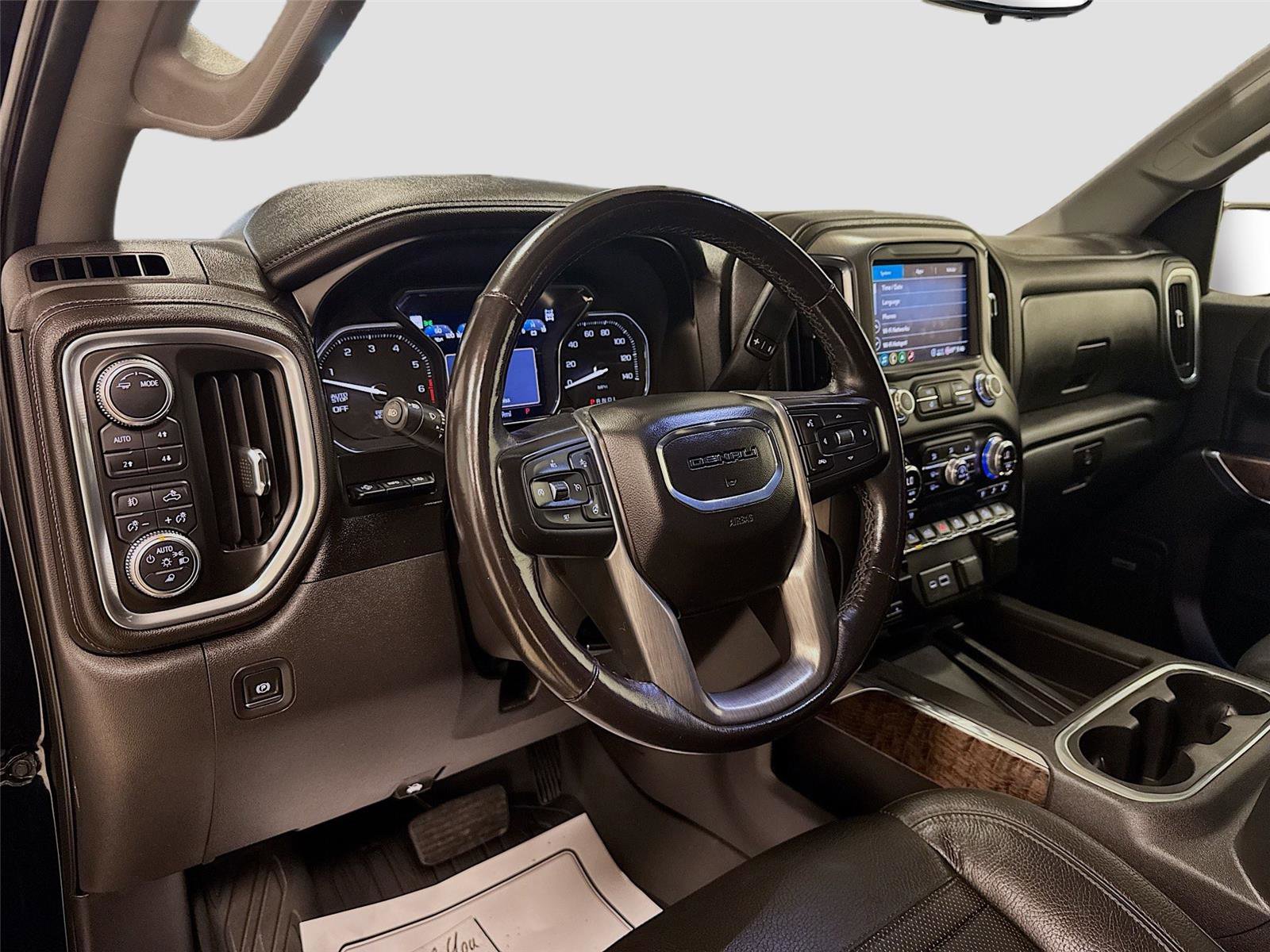 Used 2020 GMC Sierra 1500 Denali w/ Denali Ultimate Package AWD/4WD image 9