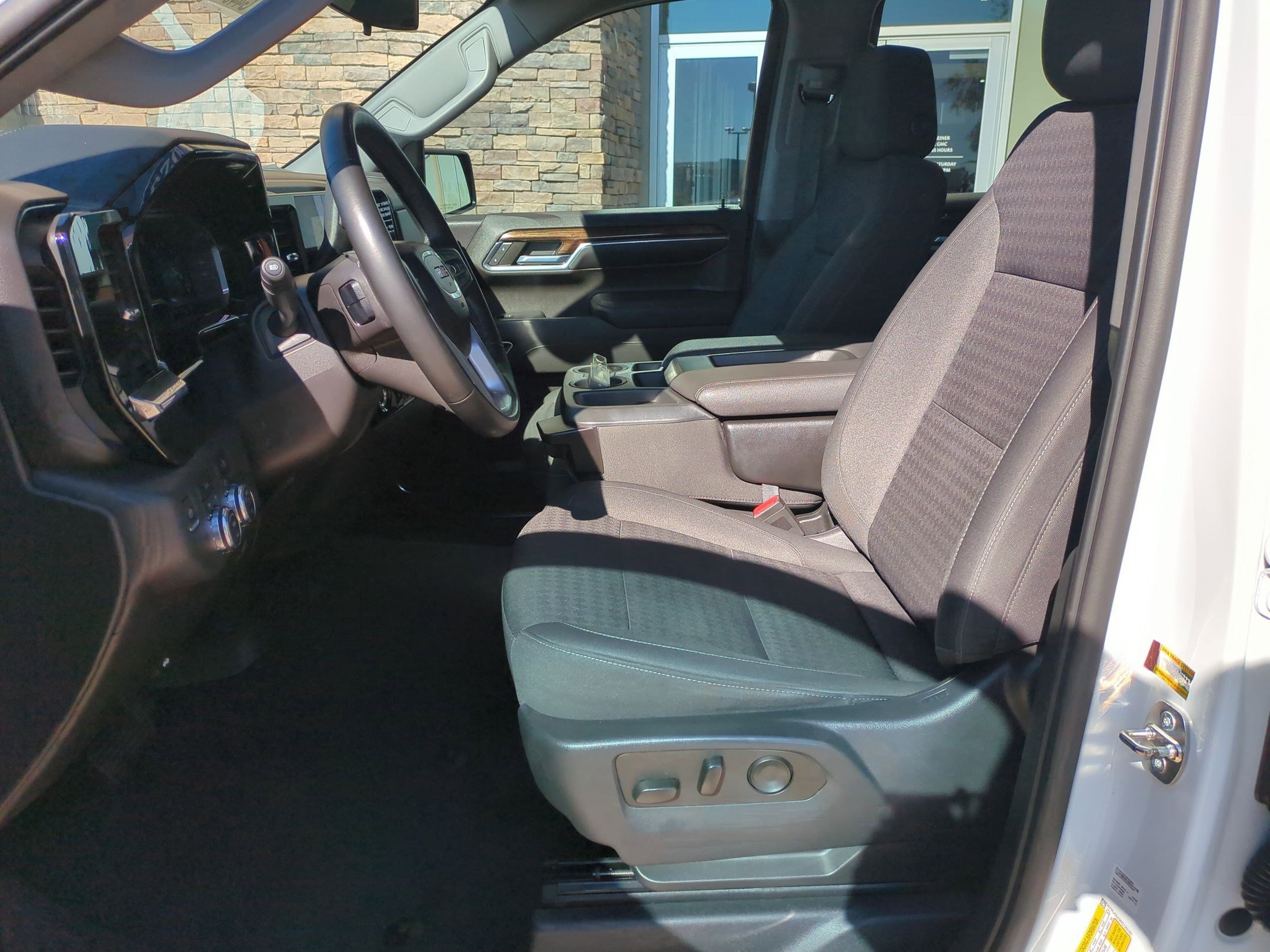 Certified 2023 GMC Sierra 1500 Elevation image 24