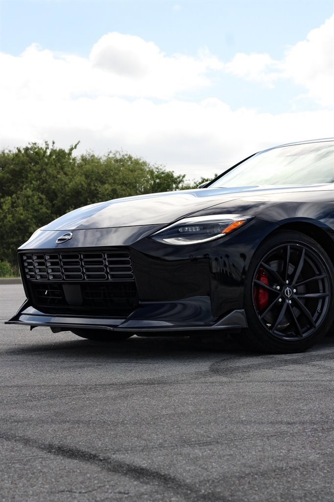 Used 2024 Nissan Z Performance w/ Floor Mat Package image 3