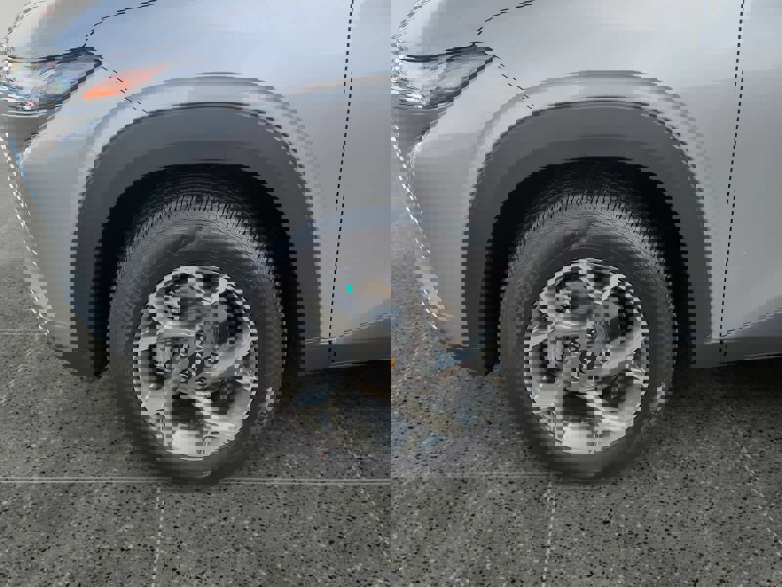 Used 2024 Chevrolet Trax LT image 14