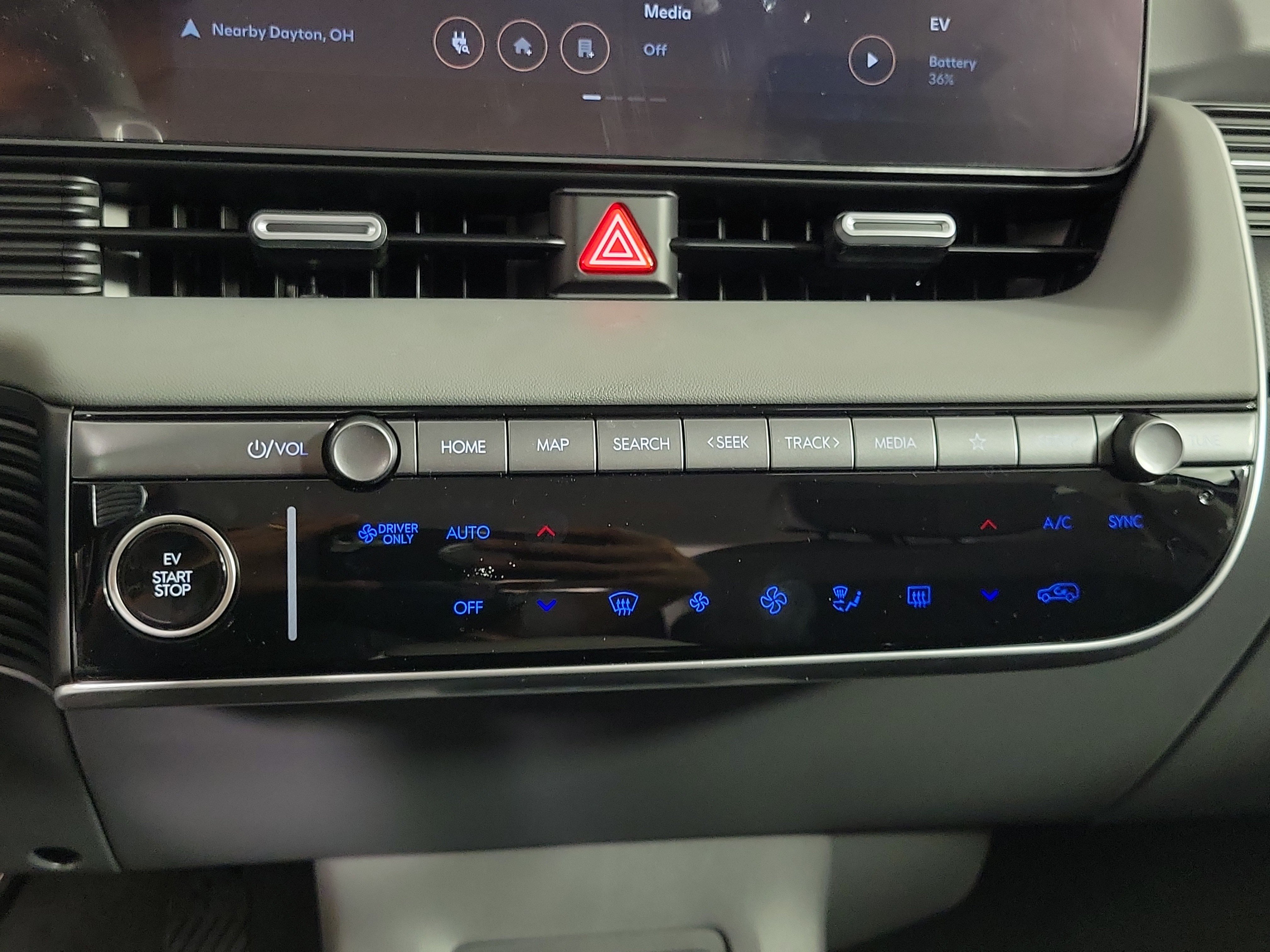 New 2026 Hyundai Ioniq 5 SE AWD/4WD image 16