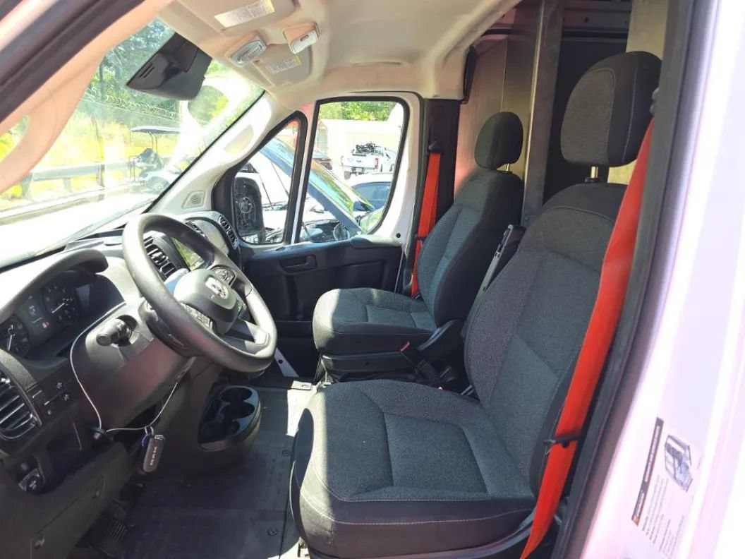 Used 2023 RAM ProMaster 3500 w/ Driver Convenience Group FWD image 7
