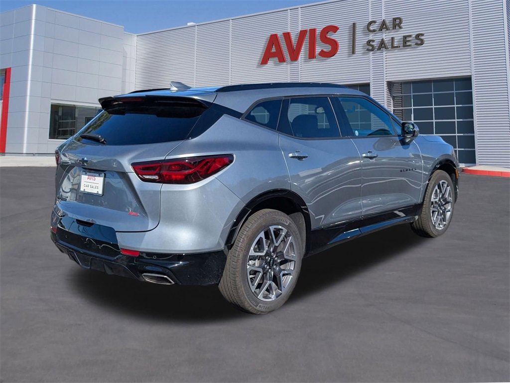 Used 2025 Chevrolet Blazer RS image 6
