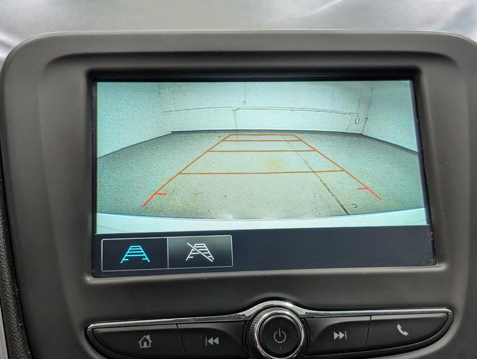 Used 2018 Chevrolet Malibu LS FWD image 24