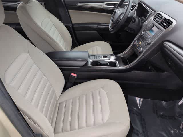 Used 2018 Ford Fusion S image 21