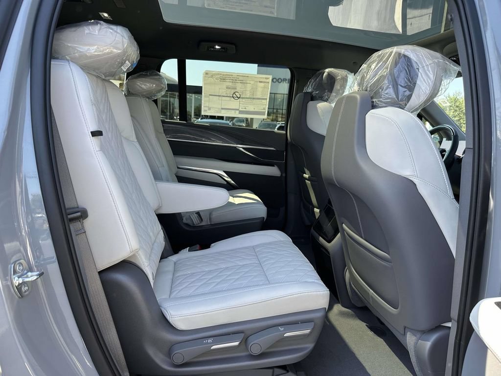 New 2026 Cadillac Escalade IQ Sport 1 AWD/4WD image 11