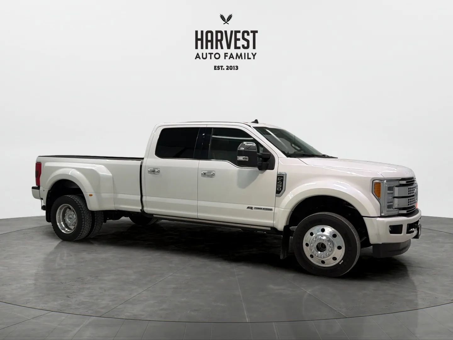 Used 2019 Ford F450 Platinum w/ Platinum Ultimate Package AWD/4WD image 9