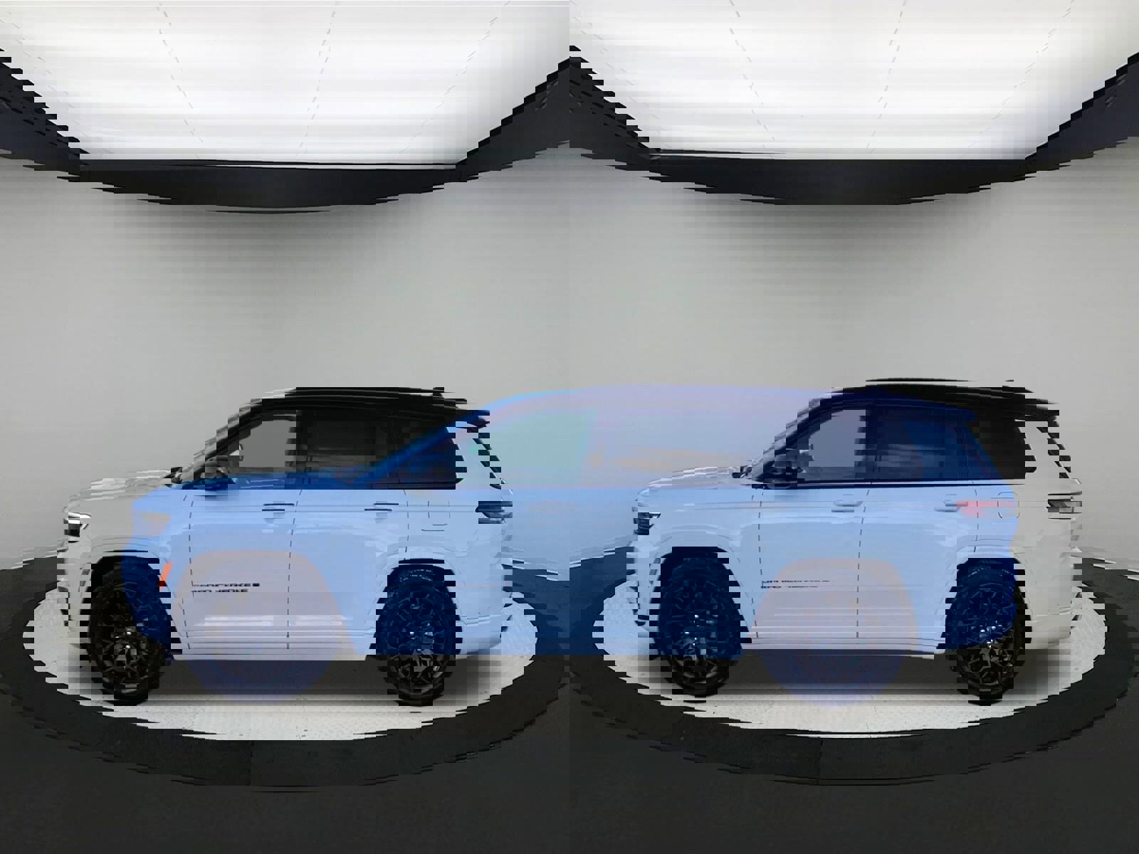 Used 2025 Jeep Grand Cherokee L Summit image 5