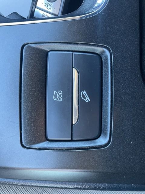 Used 2018 Ford Fusion S FWD image 18