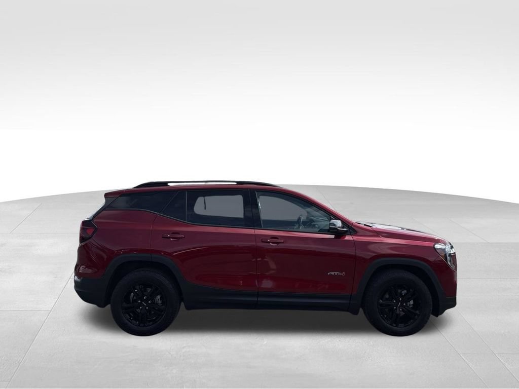 Used 2024 GMC Terrain AT4 w/ Tech Package AWD/4WD image 5