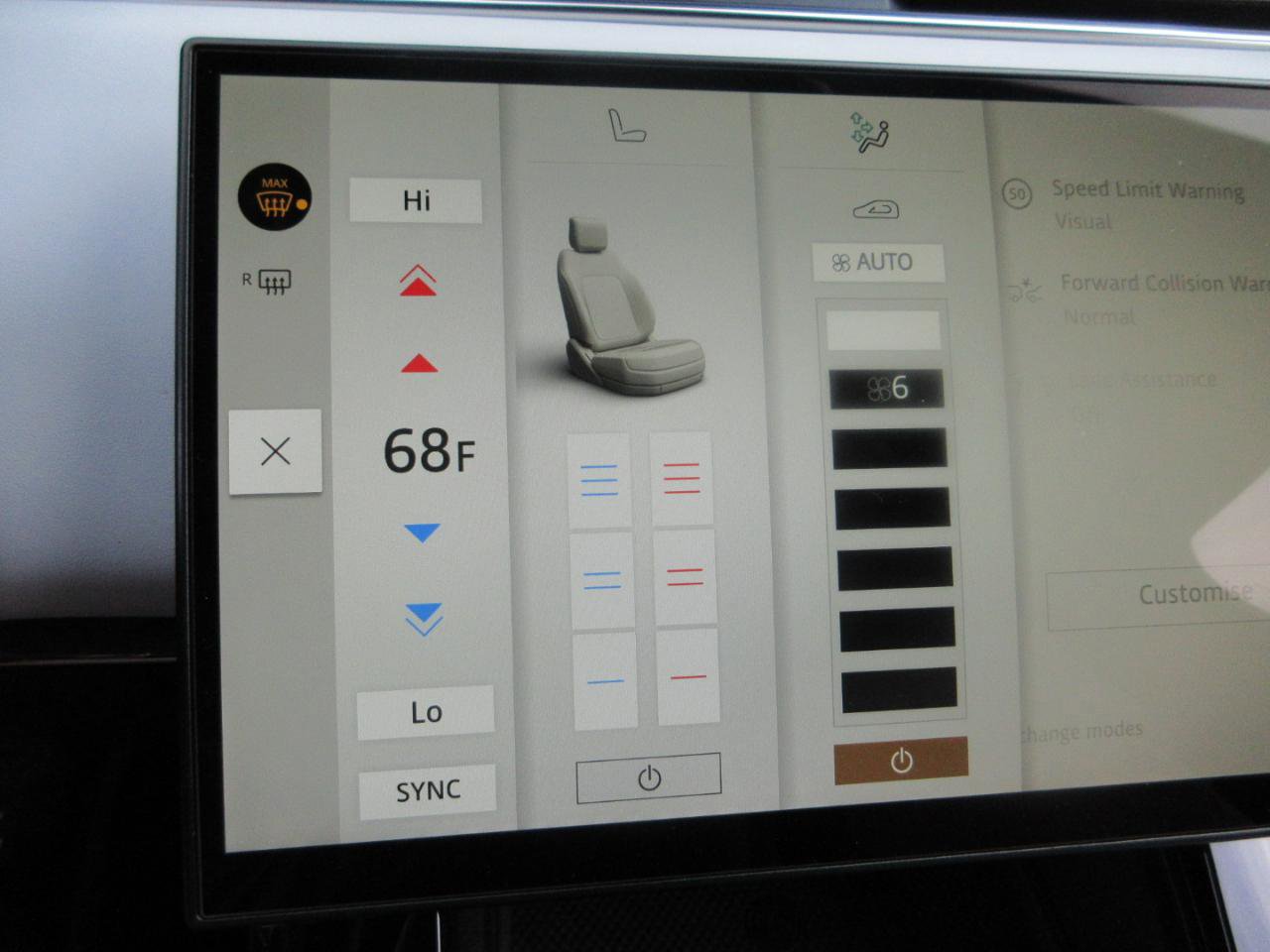 Used 2024 Land Rover Range Rover Sport SE image 9