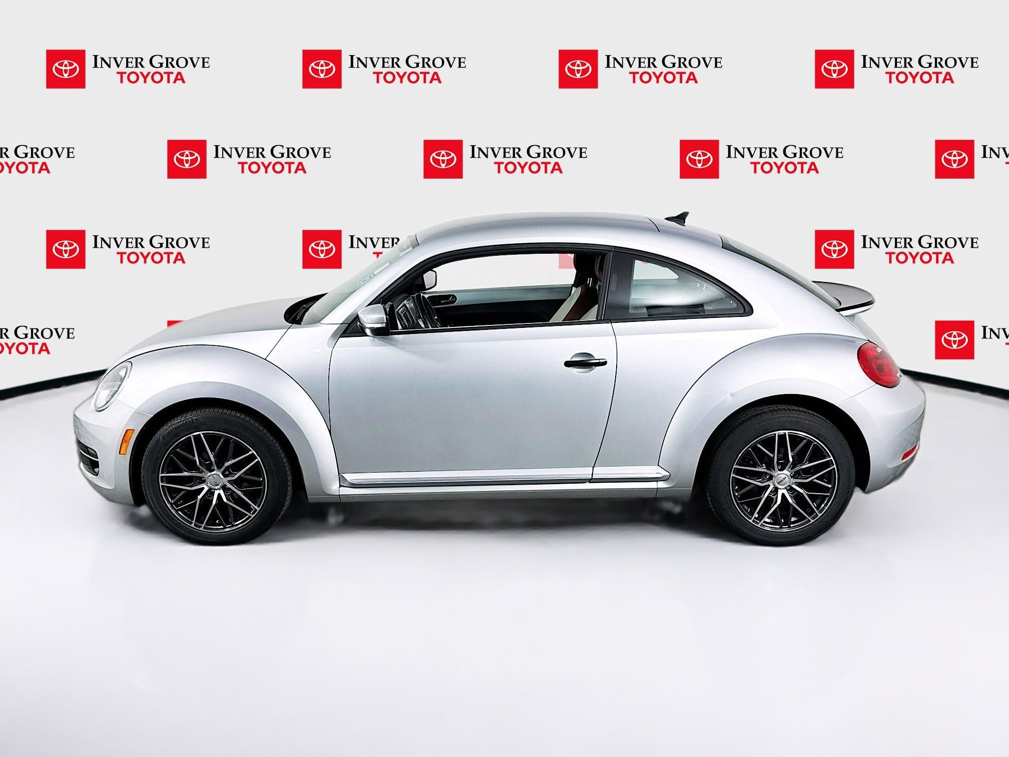 Used 2015 Volkswagen Beetle 1.8T FWD image 8