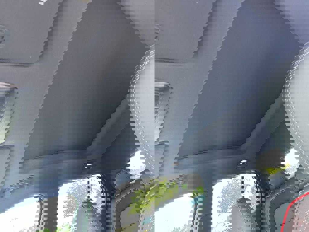 New 2025 Chevrolet Equinox EV RS image 15