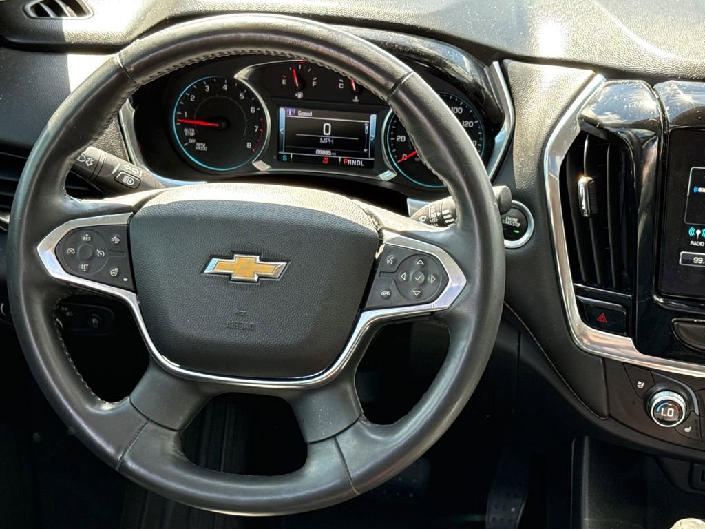 Used 2018 Chevrolet Traverse Premier w/ Driver Confidence II Package FWD image 13