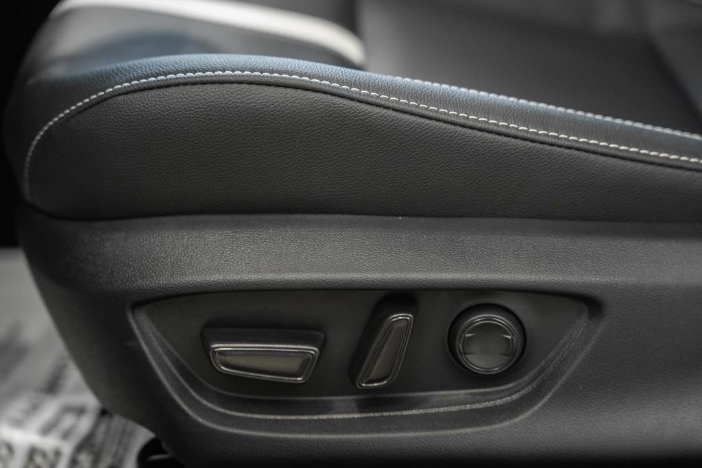 New 2026 Toyota Camry SE FWD image 34