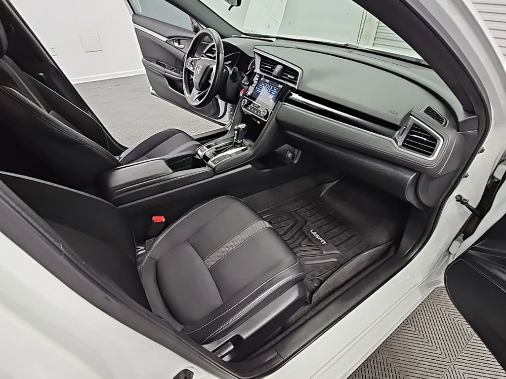 Used 2020 Honda Civic Sport image 33