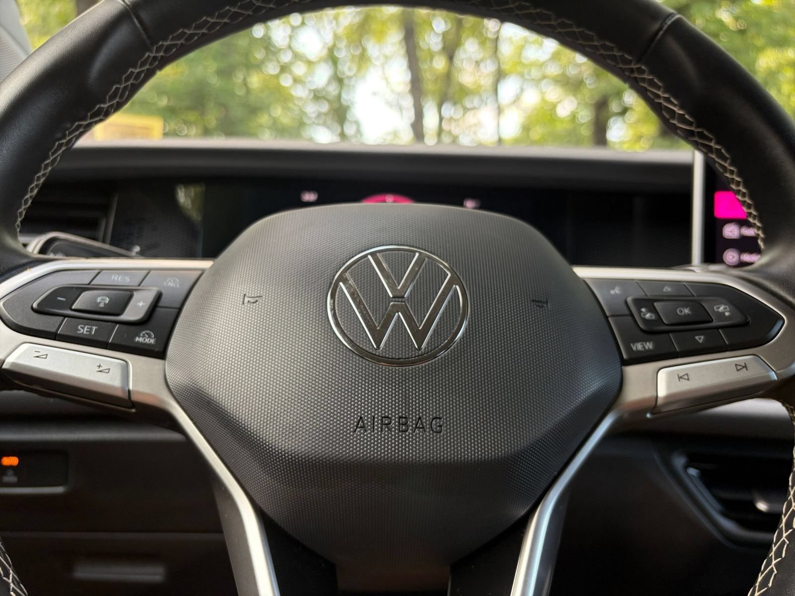 Used 2026 Volkswagen Tiguan SE AWD/4WD image 29