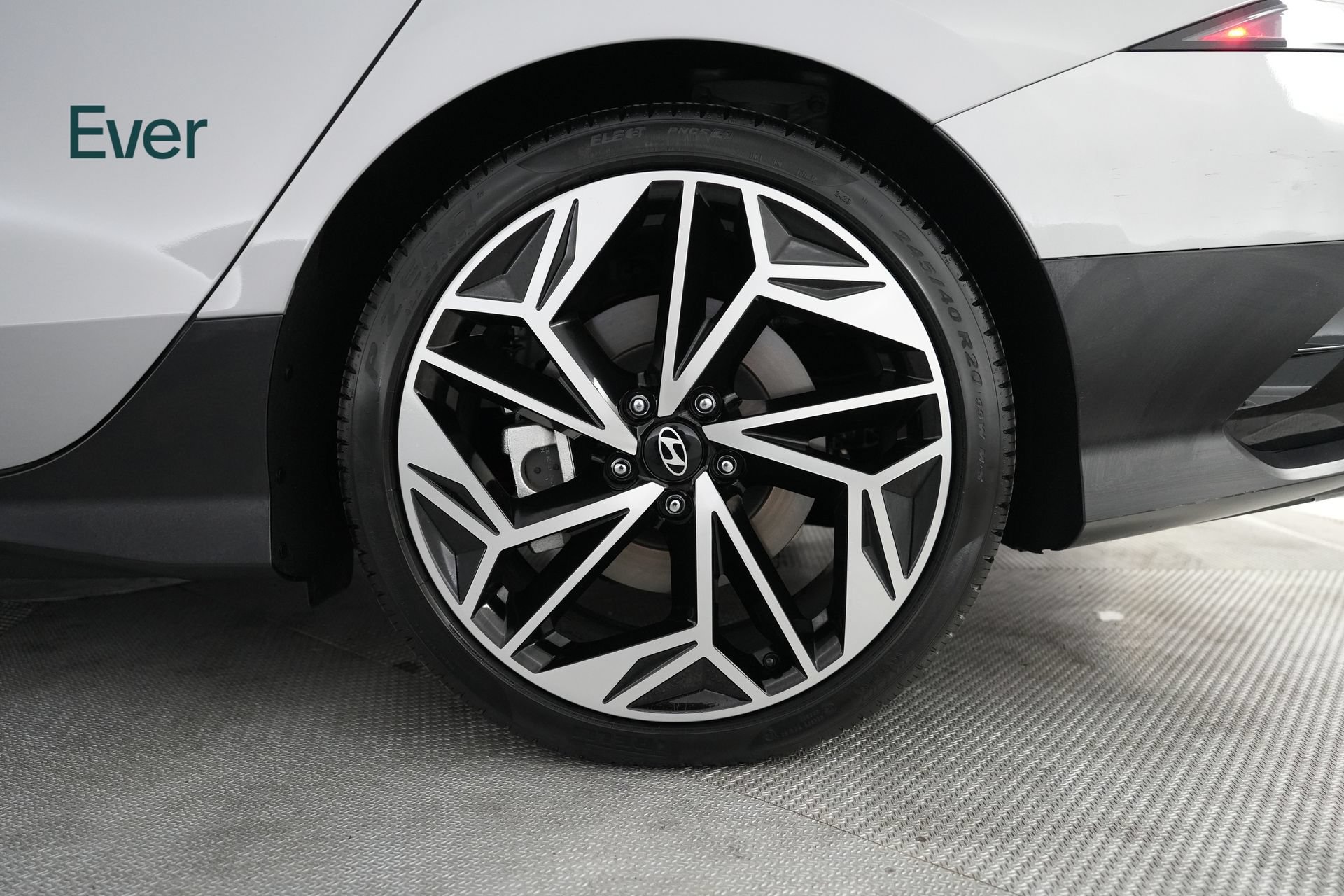 Used 2024 Hyundai Ioniq 6 SEL RWD image 9