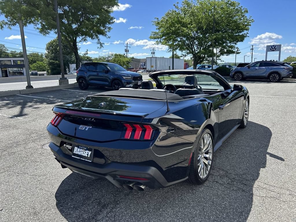 Used 2024 Ford Mustang GT Premium RWD image 8