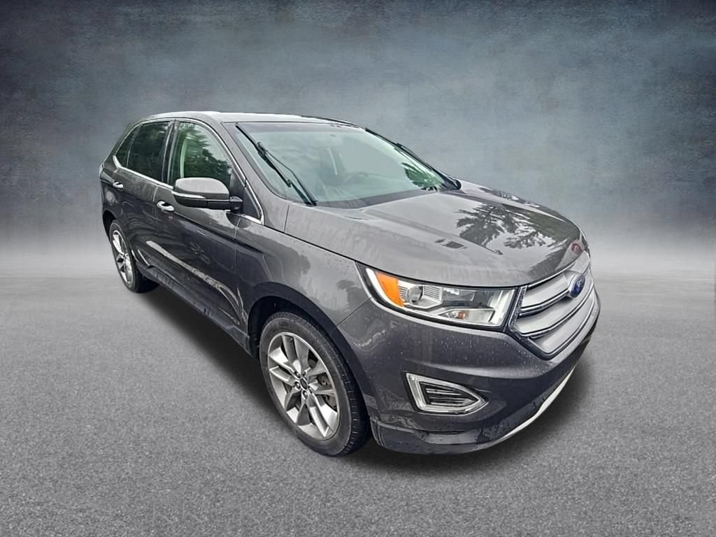 Used 2018 Ford Edge Titanium w/ Technology Package AWD/4WD image 2