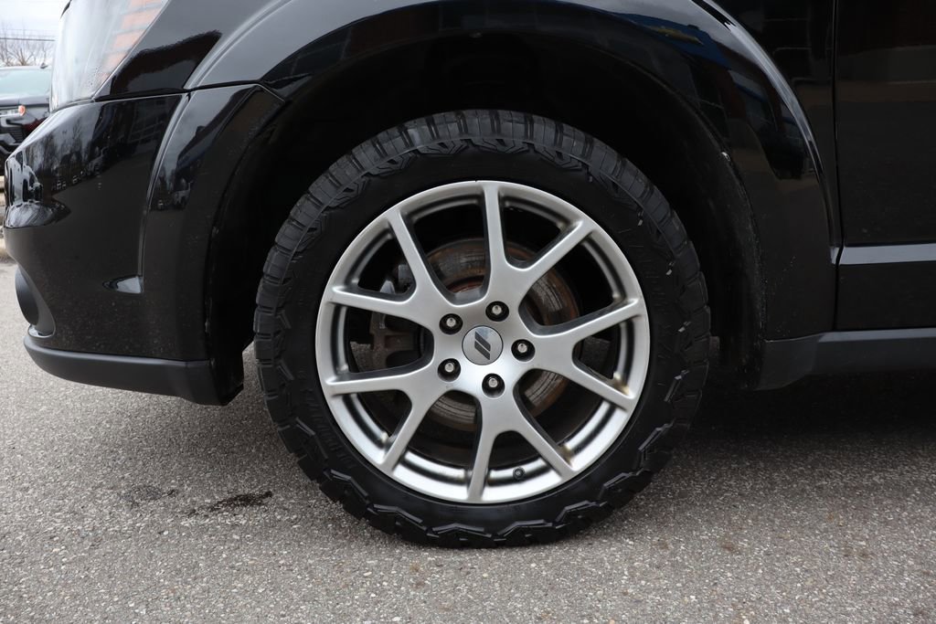 Used 2019 Dodge Journey GT w/ Family Entertainment Group image 21