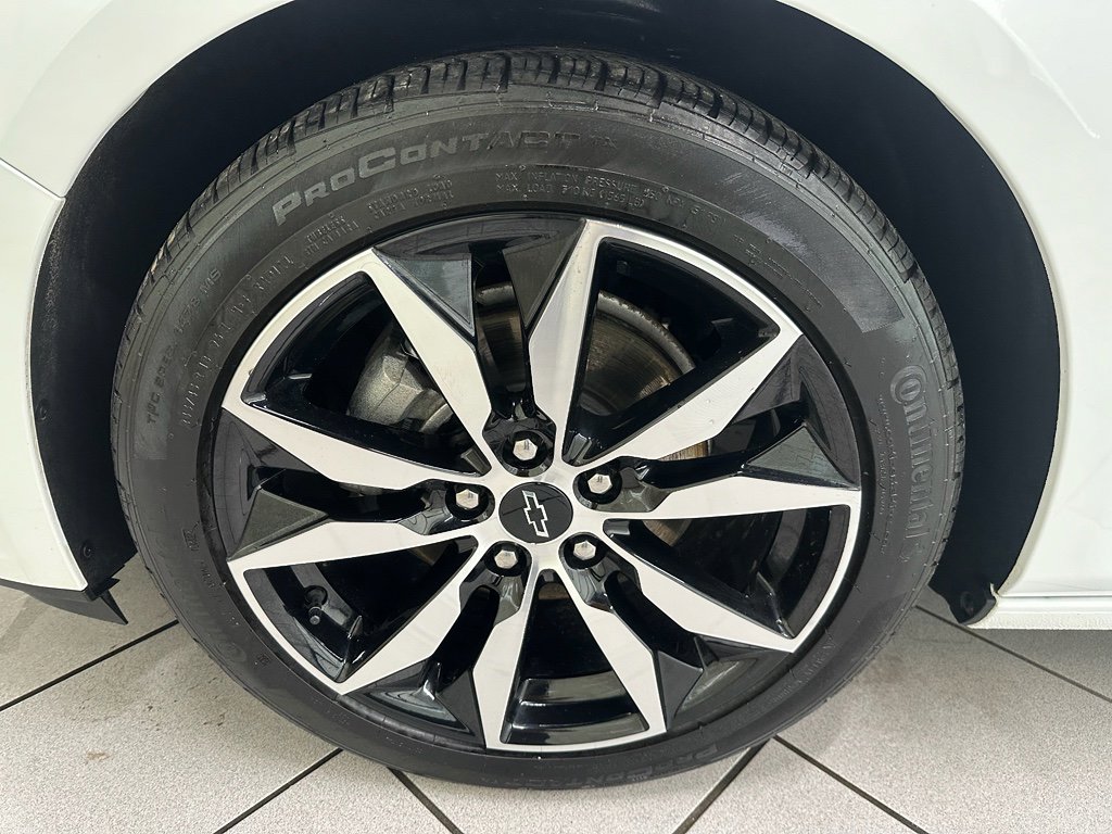 Used 2024 Chevrolet Malibu RS w/ LPO, Floor Liner Package image 16