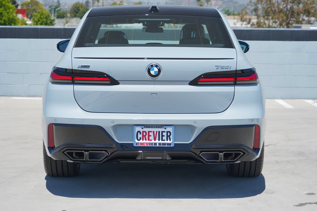 New 2026 BMW 760i xDrive w/ Executive Package AWD/4WD image 6