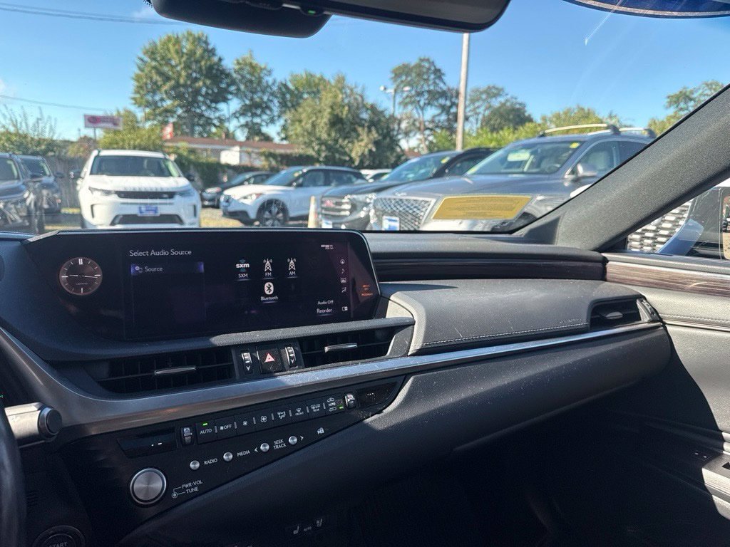 Used 2021 Lexus ES 250 w/ Premium Package AWD/4WD image 10