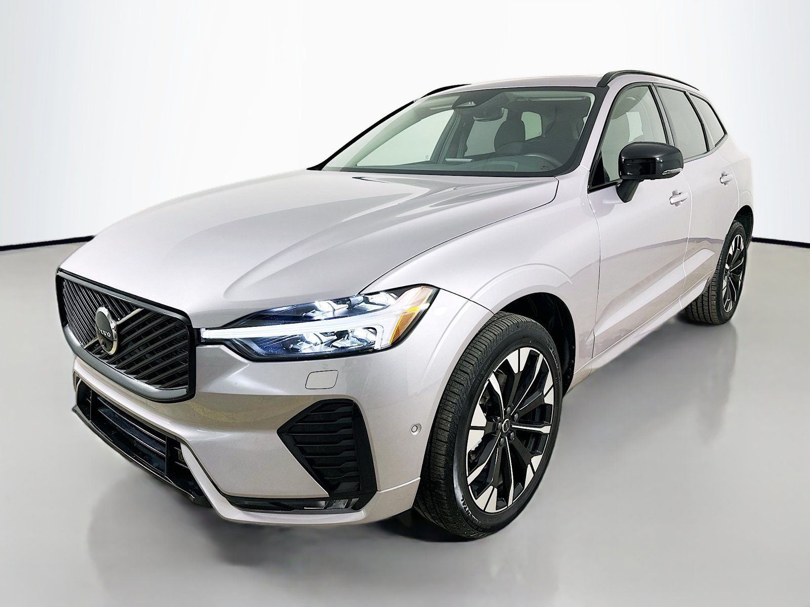 Certified 2026 Volvo XC60 B5 Plus w/ Protection Package Premier