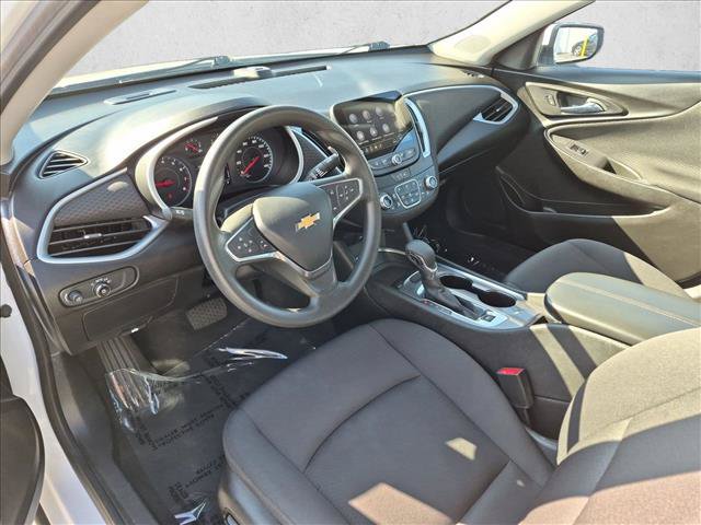 Used 2023 Chevrolet Malibu LT FWD image 10