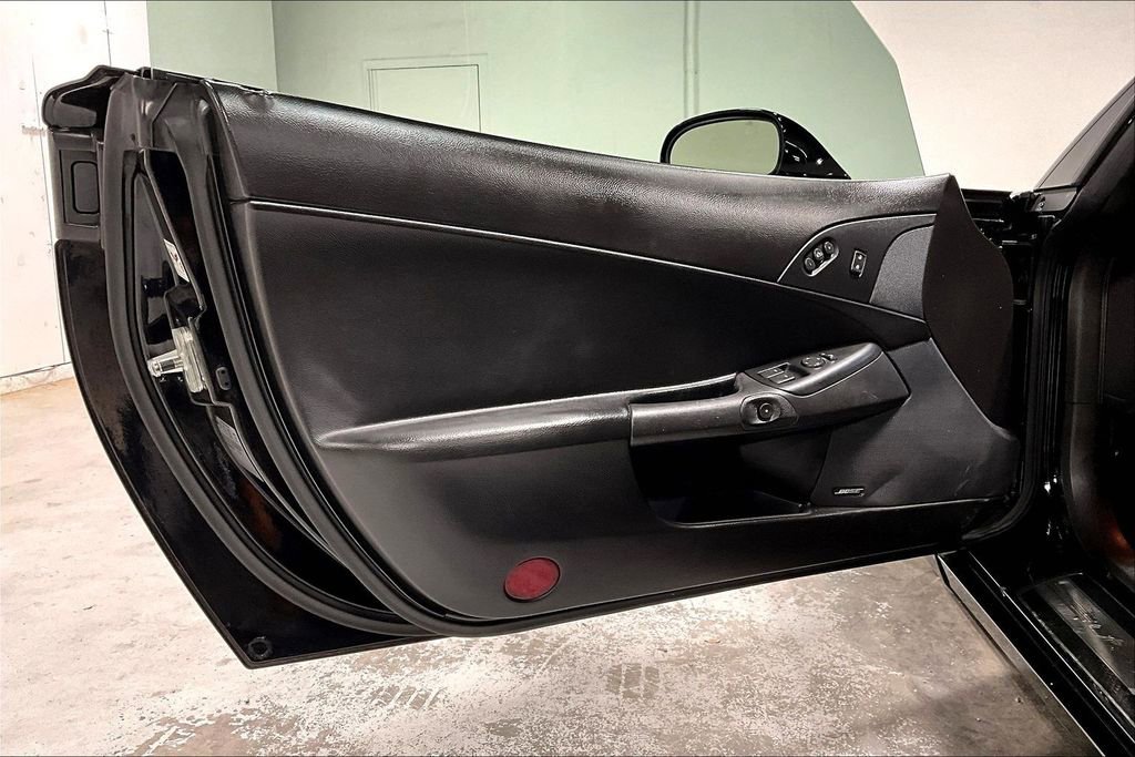 Used 2008 Chevrolet Corvette Convertible w/ Preferred Equipment Group image 21