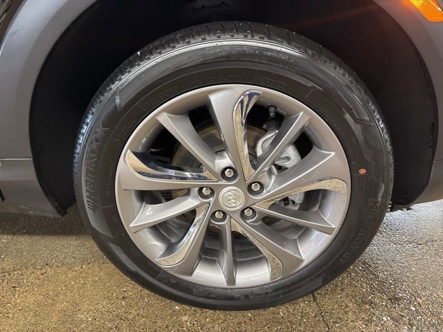 Used 2023 Buick Encore GX Essence w/ Experience Buick Package image 9