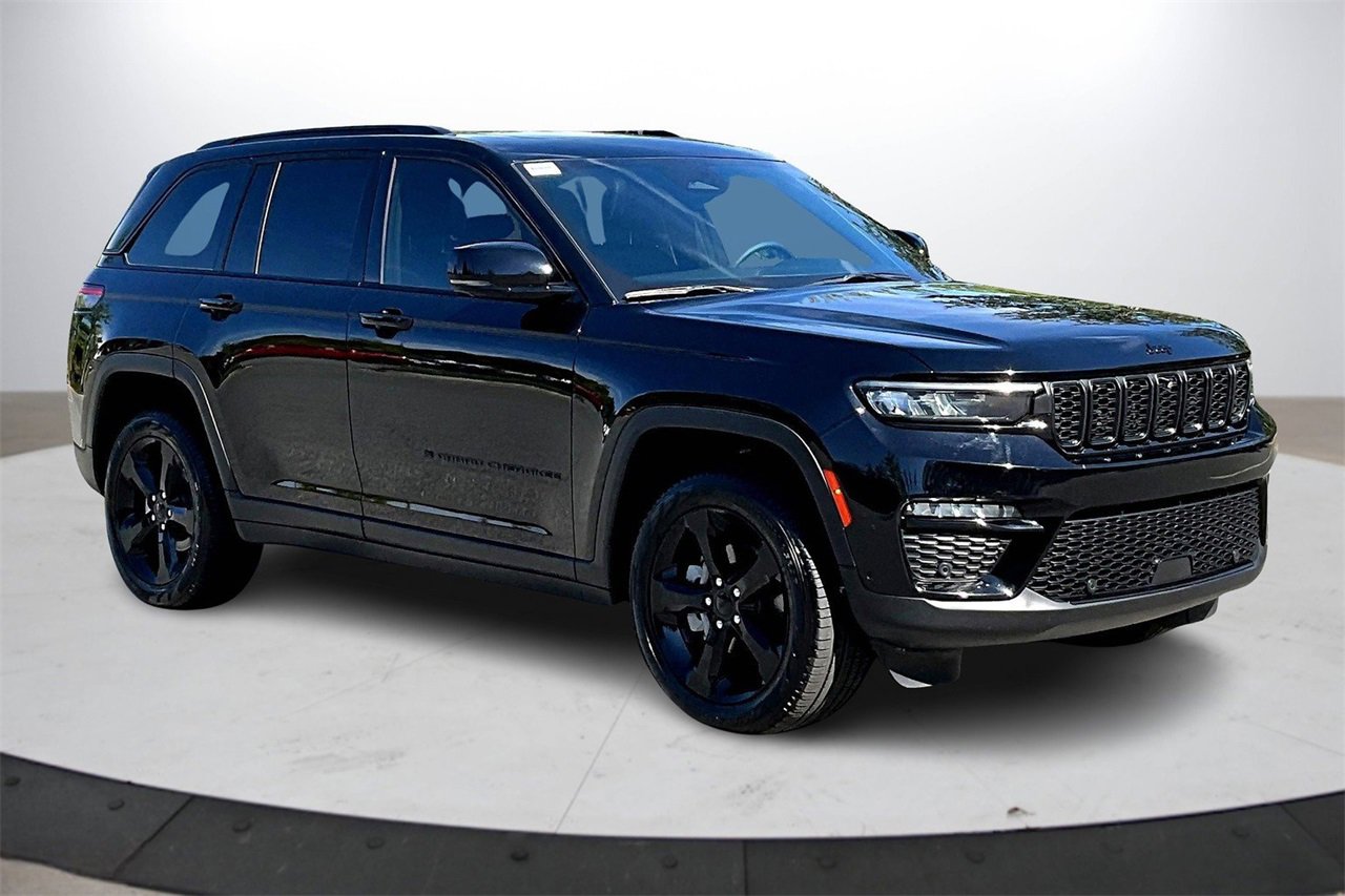 Used 2024 Jeep Grand Cherokee Limited w/ Luxury Tech Group II